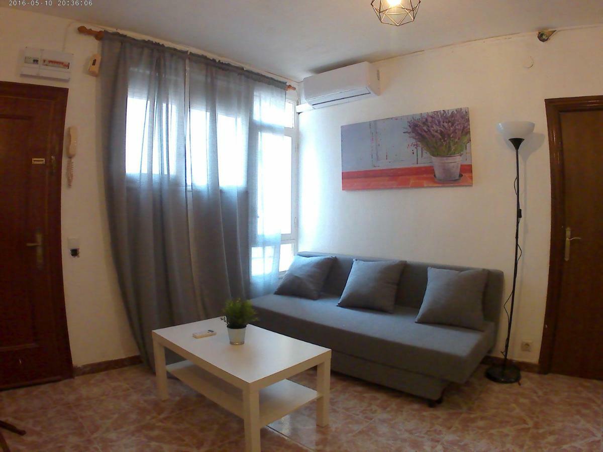 Vut Puente De Hierro Apartment Zaragoza Bagian luar foto