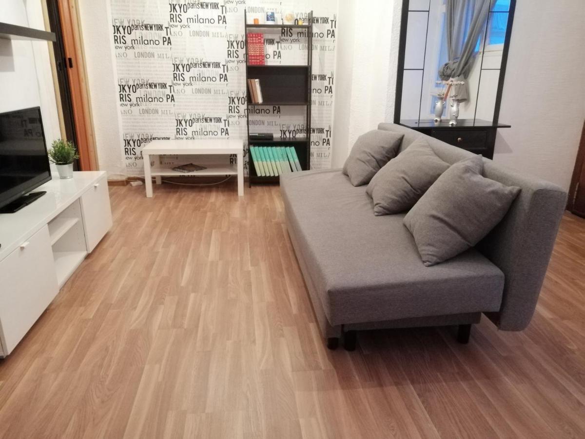 Vut Puente De Hierro Apartment Zaragoza Bagian luar foto
